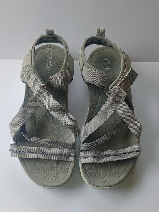 Keen Shoes - Size 10 Keen Maya Gray Strap Sandals Waterproof Hiking Trekking Travel Swimming
